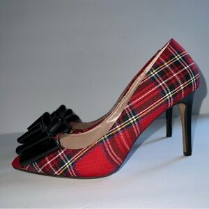 Betsey Johnson Bret Red Plaid Fabric Black Bows 3.5” Heel Shoes Size 8.5